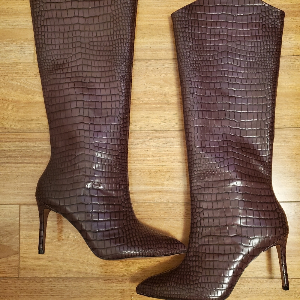 Purple stiletto boots